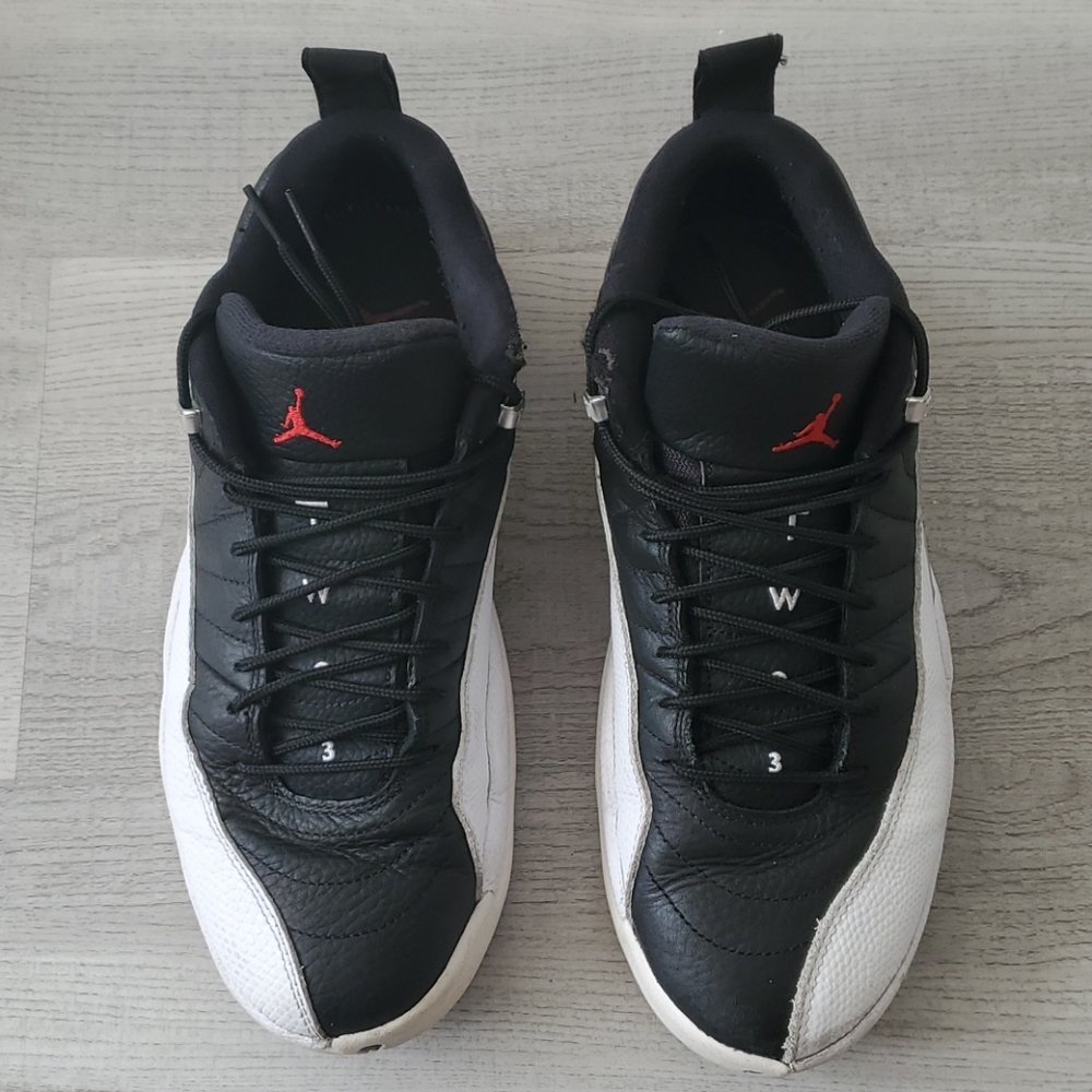 Air Jordan 12 Low Playoffs Men sz. 9.5